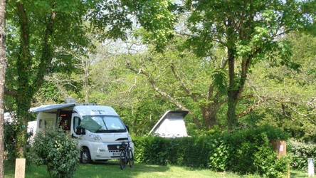 Camping-car - Camping Le Painfaut près de l'île aux Pies